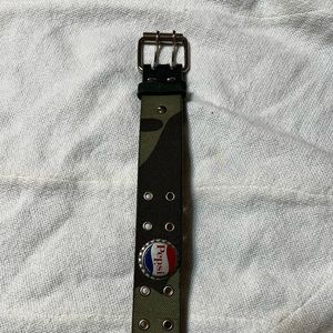Soda cap belt on camouflage - 30/32”